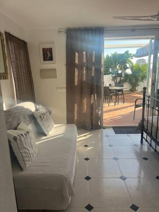 Studio Apartment Maro Casa Vistamar Exterior photo